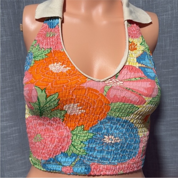 Zara Multicolor Floral Crop Top with Cream Collar - Picture 3 of 5